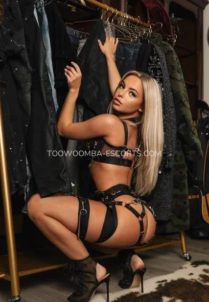 Toowoomba escorts Amanda — 3