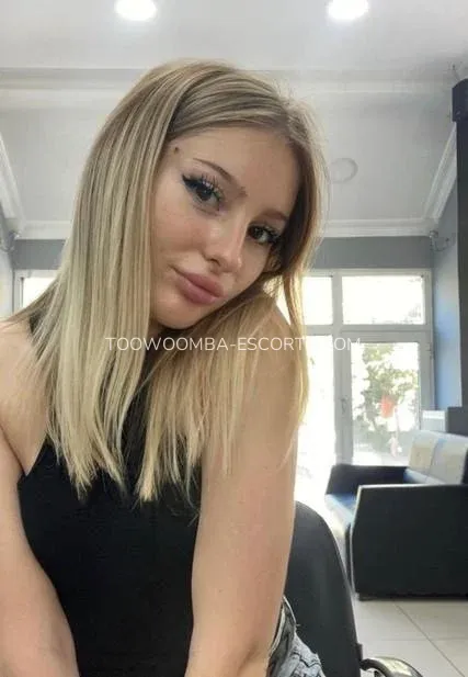 Toowoomba escorts Leslie — 4