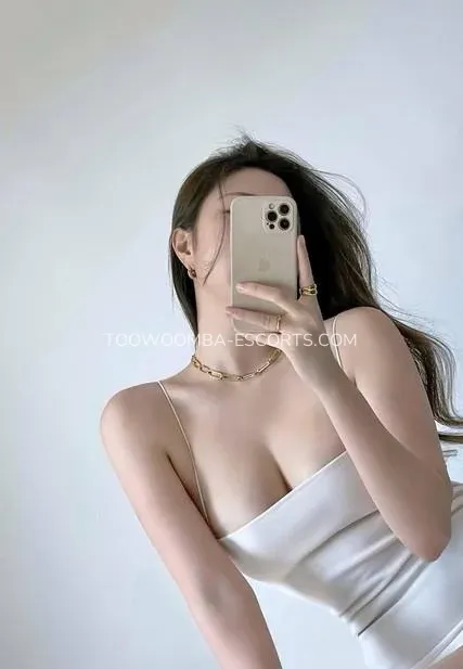 Toowoomba escorts Linnéa — 3