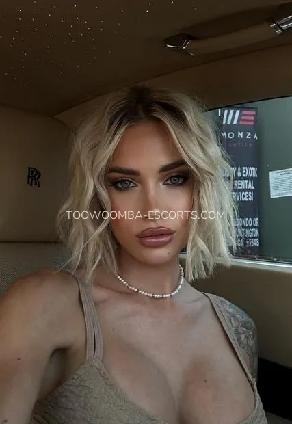 Toowoomba escorts Isaura — 2