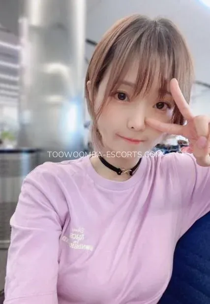 Toowoomba escorts Abril — 4