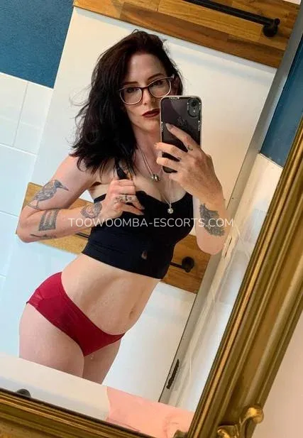 Toowoomba escorts Zoe — 4
