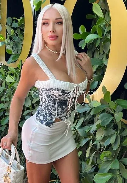 Toowoomba escorts Viktoria — 3