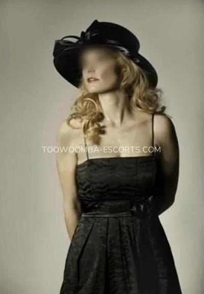 Toowoomba escorts Louise — 3