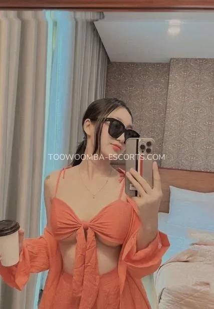 Toowoomba escorts Linda — 1