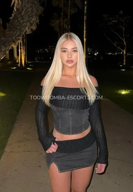 Toowoomba escorts Lindsay — 8