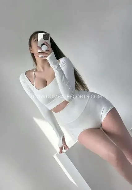 Toowoomba escorts Amber — 4