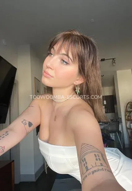 Toowoomba escorts Natalie — 1