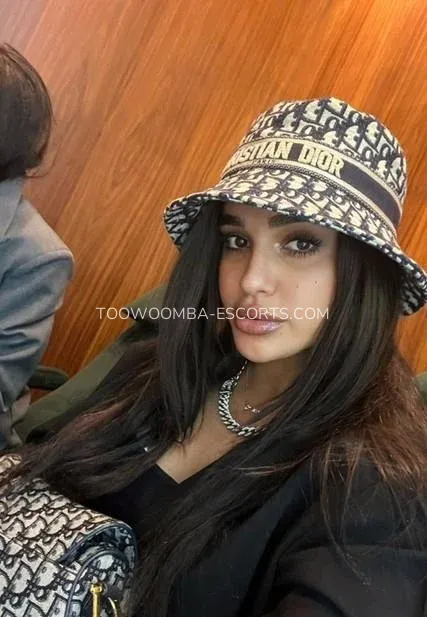 Toowoomba escorts Louise — 3