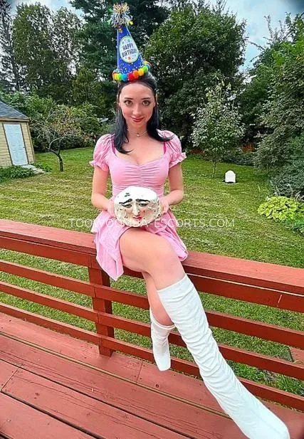 Toowoomba escorts Carmela — 5