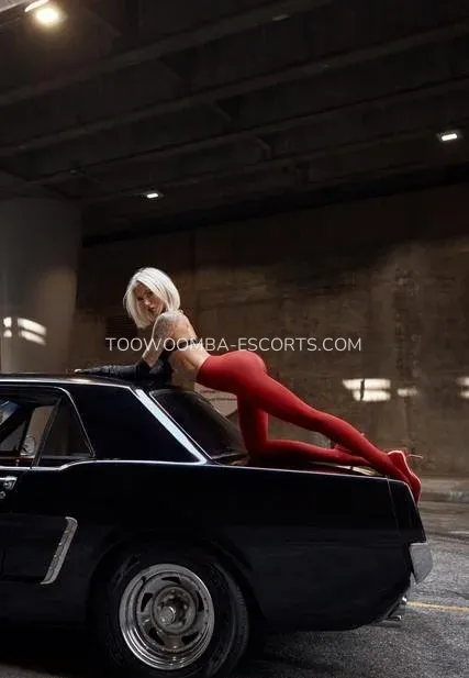 Toowoomba escorts Paris — 3