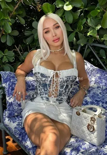 Toowoomba escorts Viktoria — 1