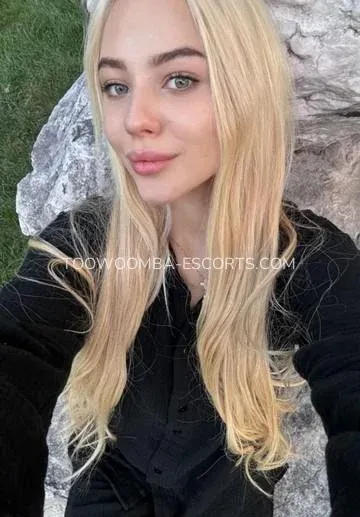 Toowoomba escorts Pia — 3