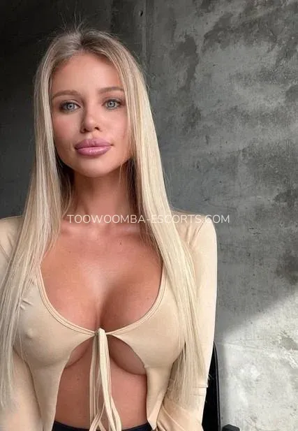 Toowoomba escorts Riley — 3