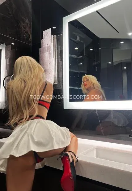 Toowoomba escorts Vanesa — 5